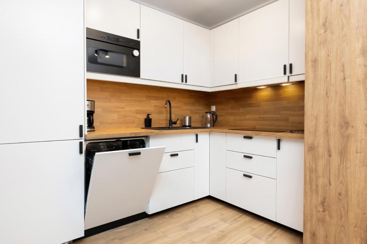 Apartamenty Platany Z Parkingiem By Noclegi Renters โควอบเซก ภายนอก รูปภาพ